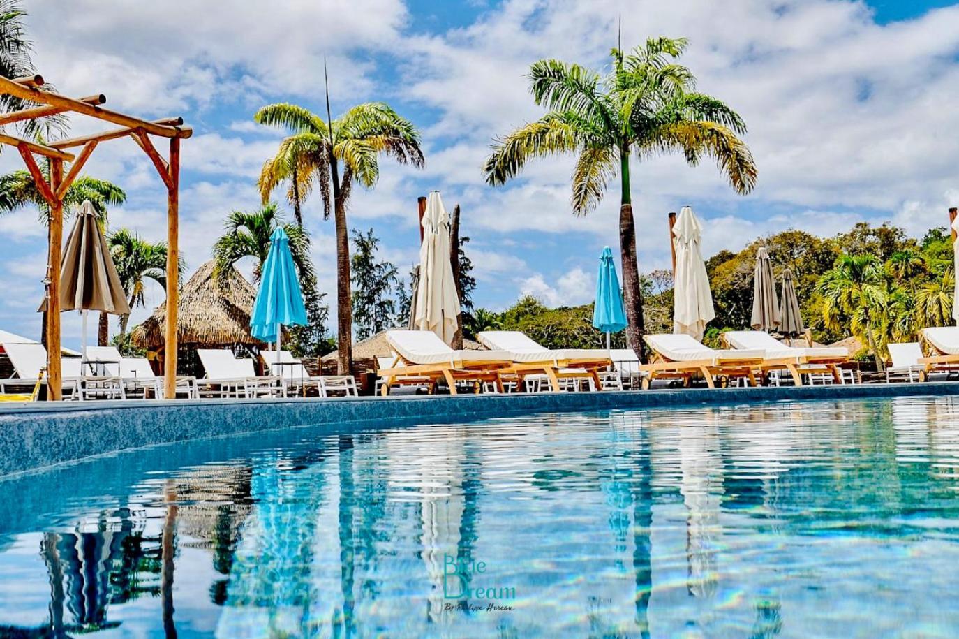 Kawan Nid - Tout Confort, Plage A 2 Min A Pied, Piscine, Wifi, Climatisation Grand-Bourg  外观 照片