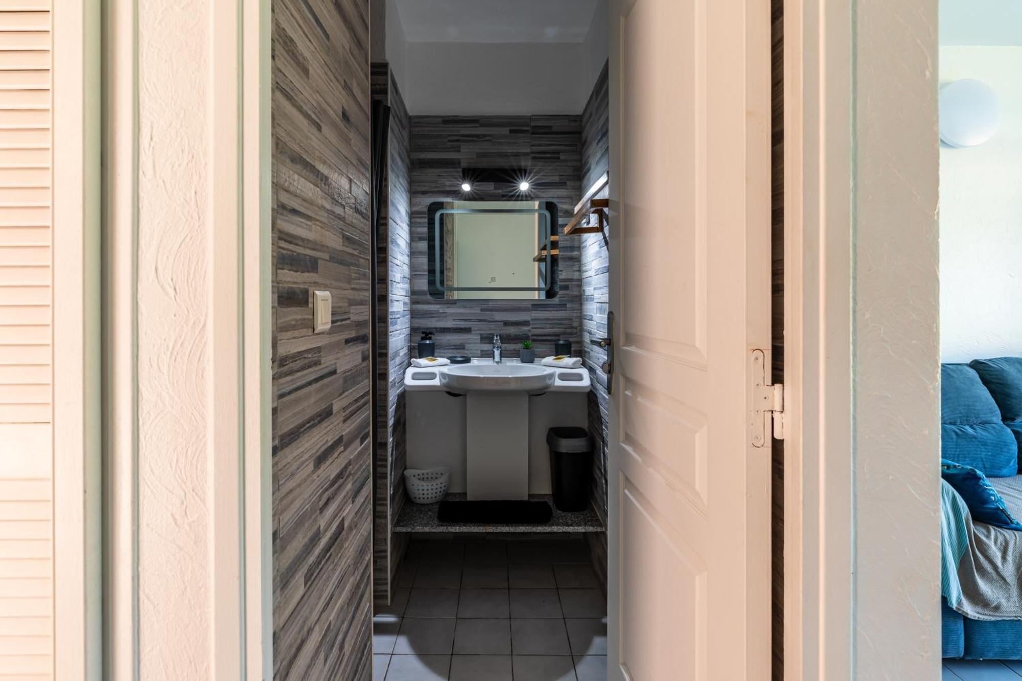 Kawan Nid - Tout Confort, Plage A 2 Min A Pied, Piscine, Wifi, Climatisation Grand-Bourg  外观 照片